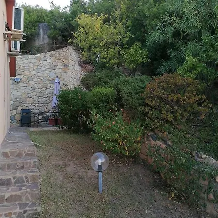 Il Giardino Estivo Casa de Férias